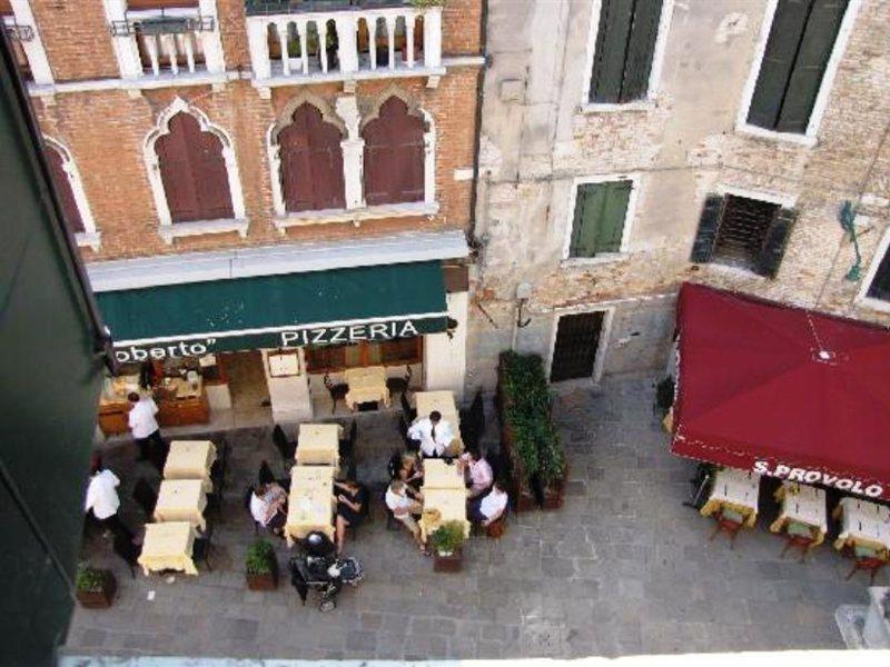 Hotel Fontana Venice Exterior photo